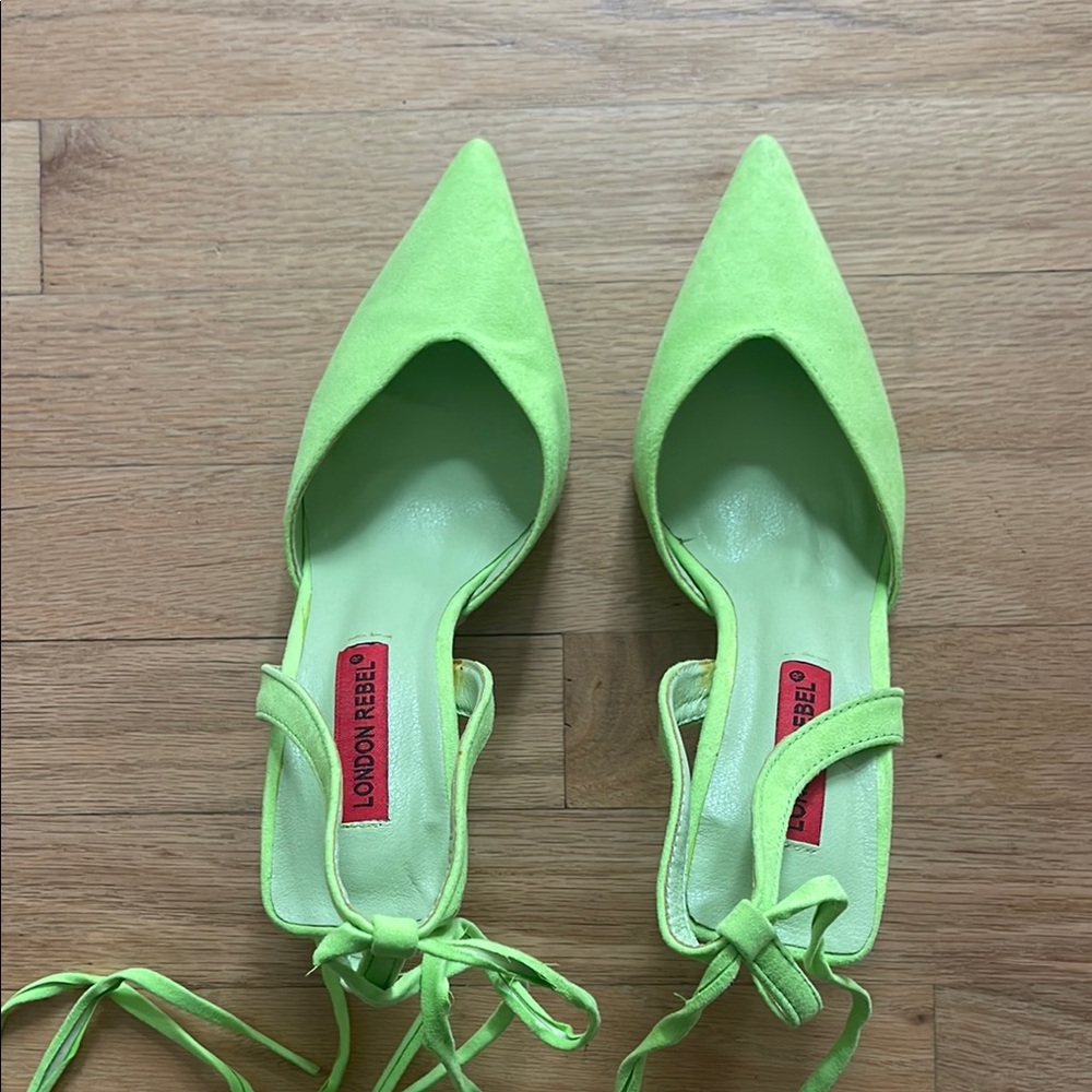 Women's Green Pointed Toe Shoes